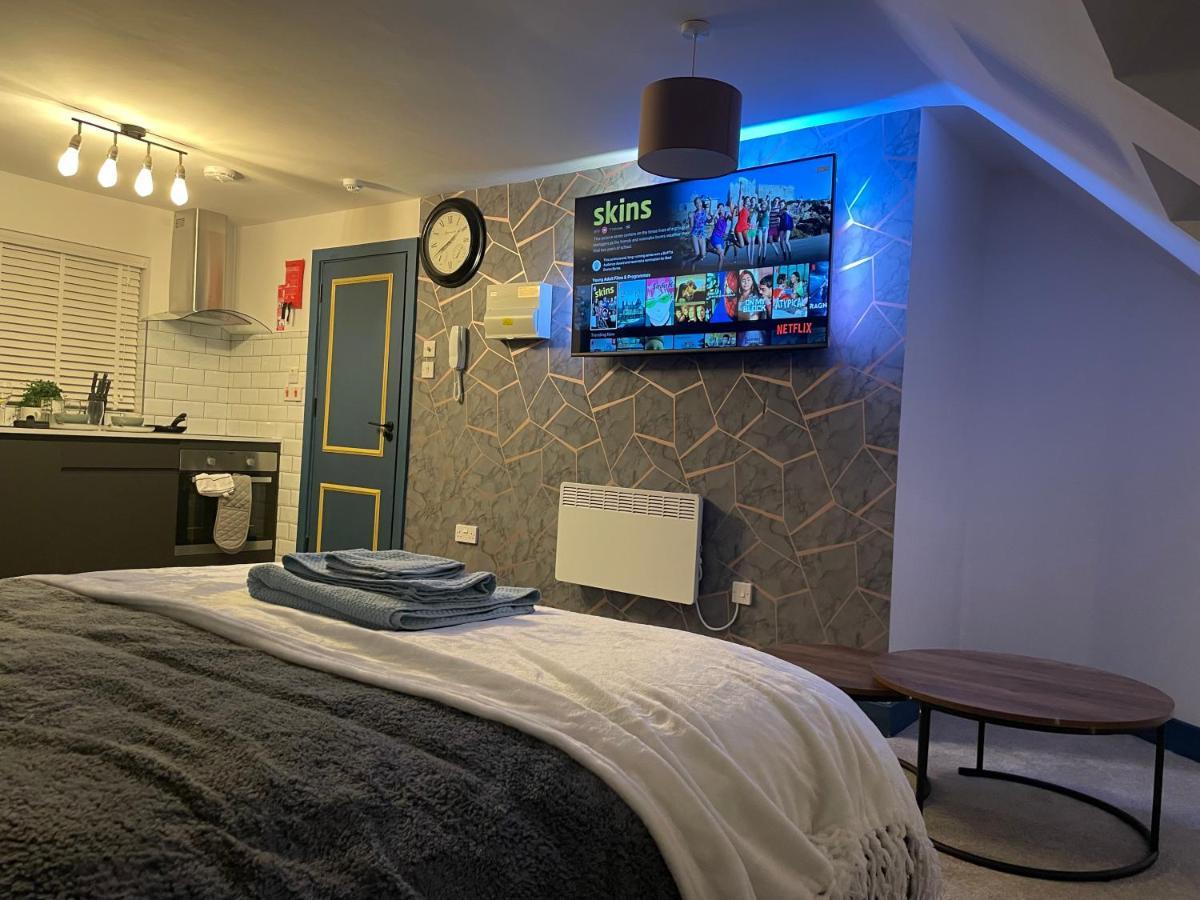 Lovely Studio Apartment Located In Birmingham Kültér fotó